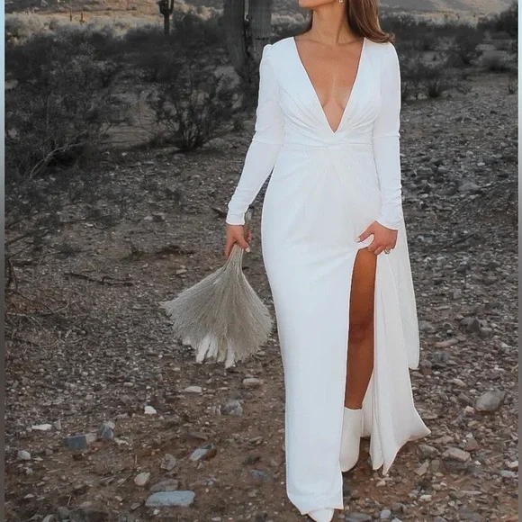 Lulus | Dresses | Nwot Stunning Romance White Long Sleeve Mermaid Maxi Dress  | Poshmark